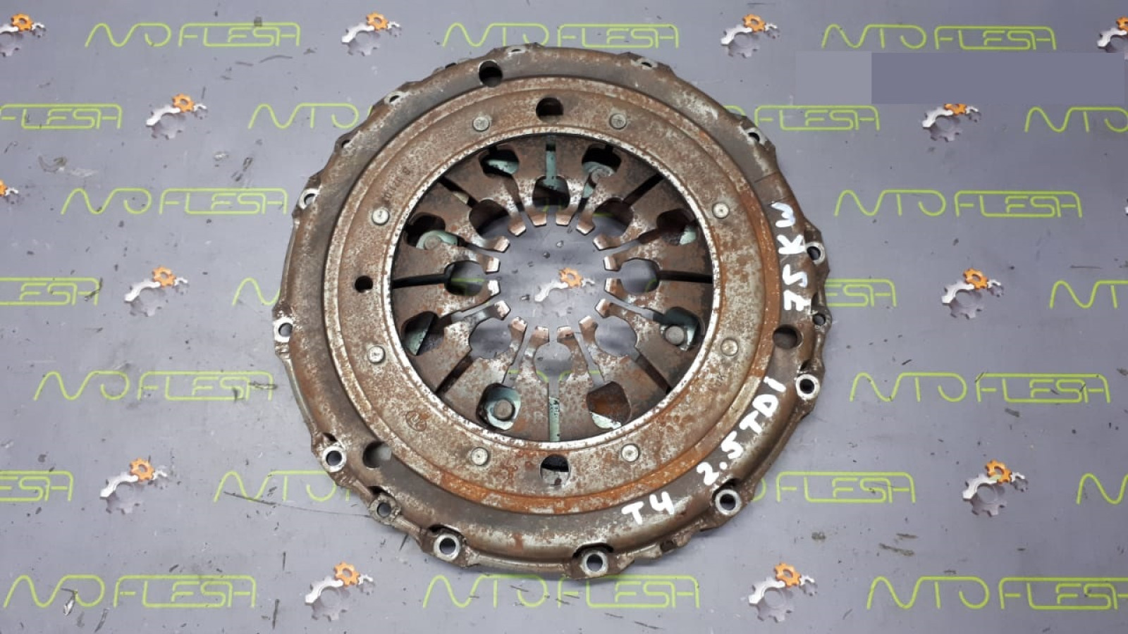 Б/у корзина сцепления 622220533, 2.5 TDI для Volkswagen T4