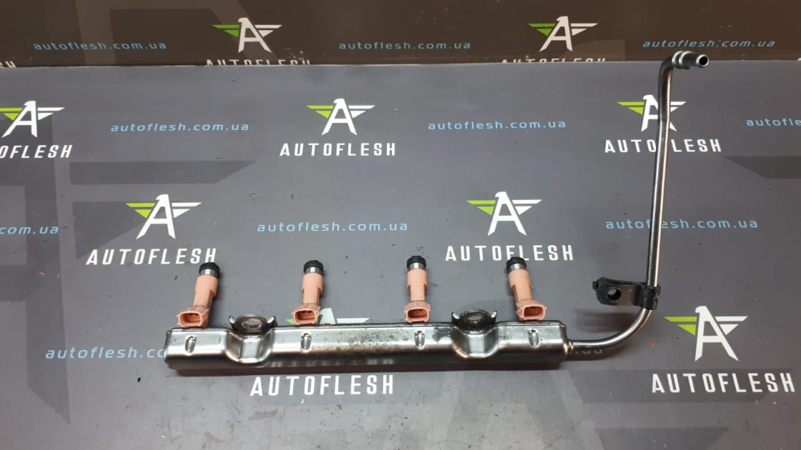 Б/у форсунка/ форсунки 2320921091, 1.5 Hybrid для Toyota Prius/ Yaris