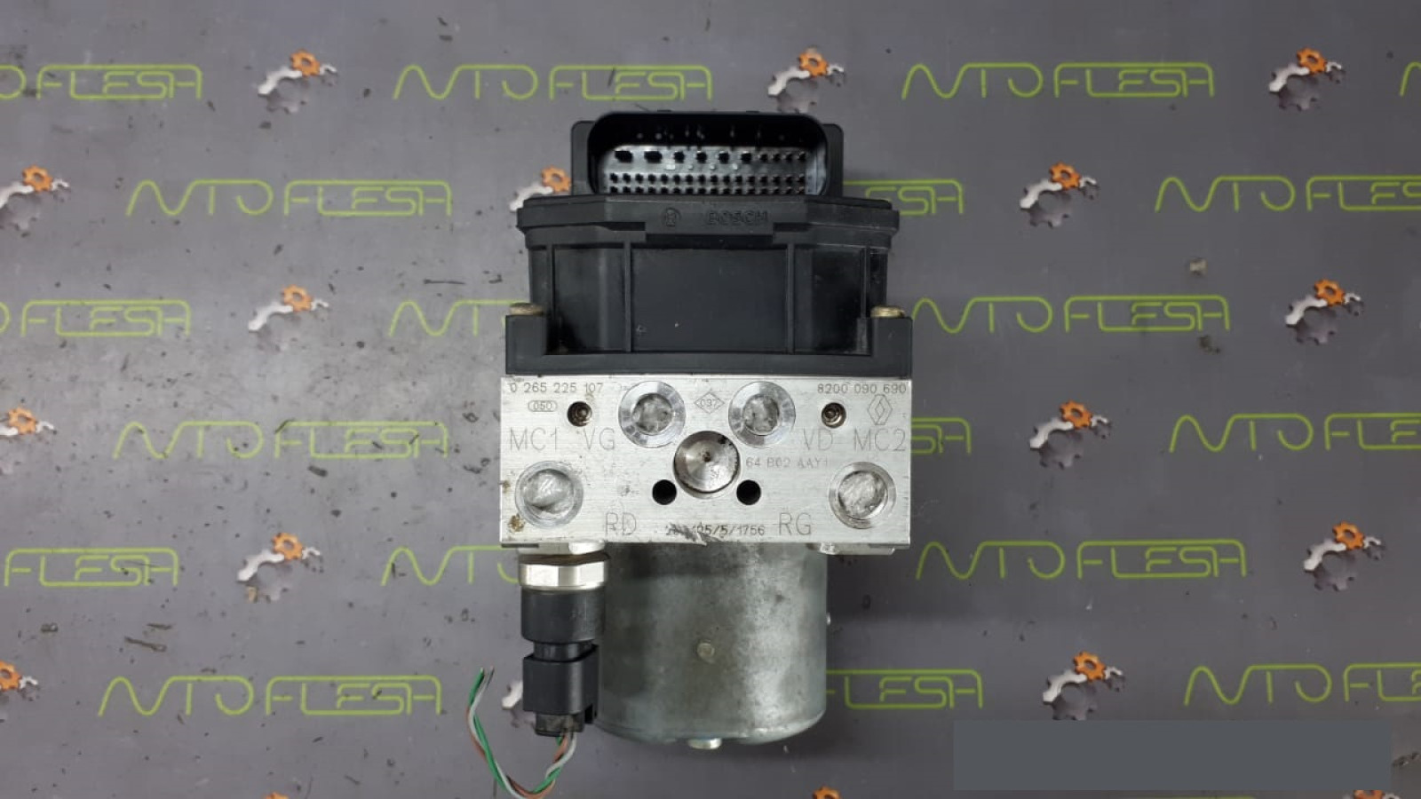 Б/у блок ABS 8200090690/ 0265225107, 0265950046 для Renault Megane I/ Scenic I