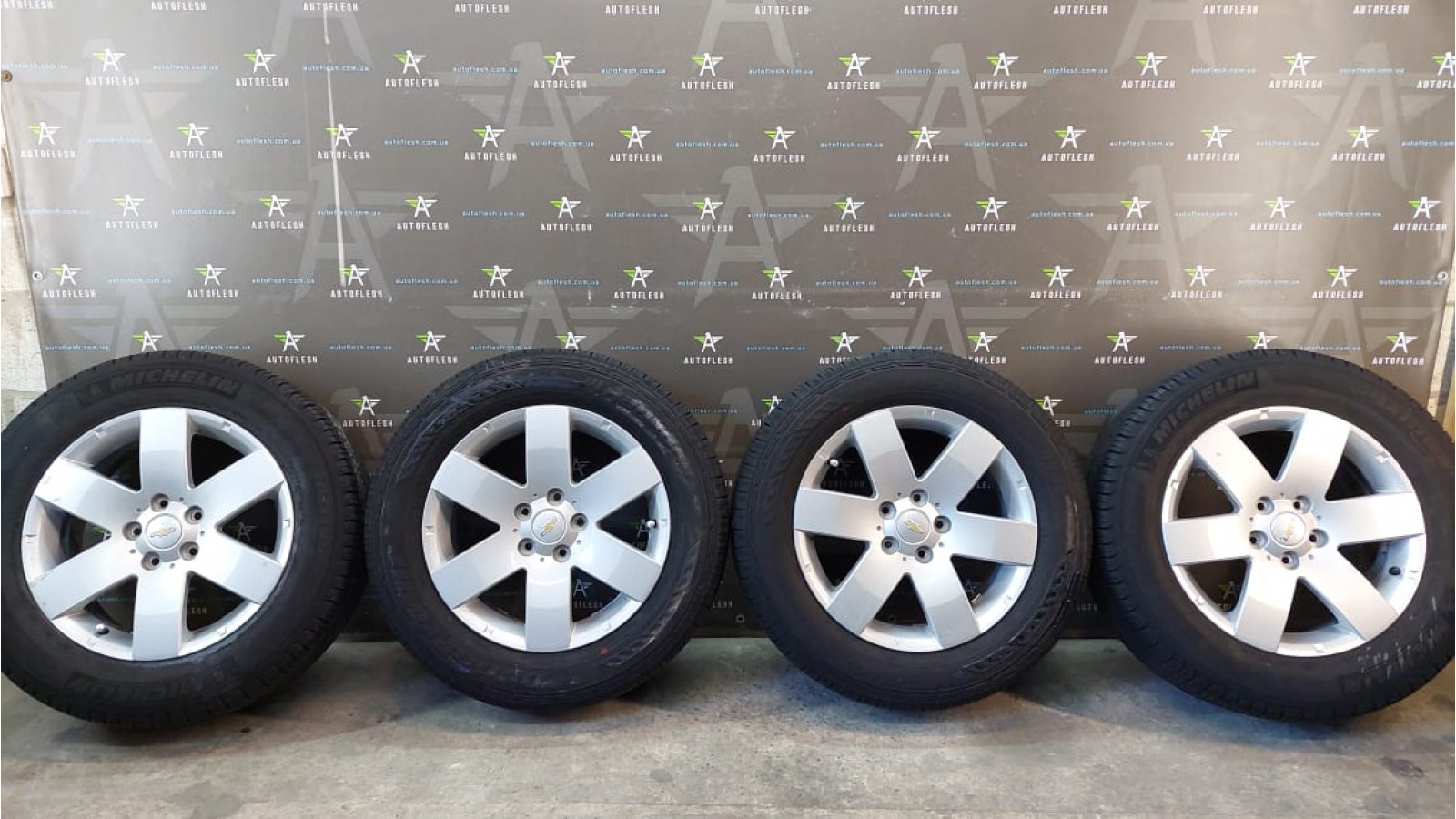 Б/у диски R17, 95151220, 7Jx17 ET46, разболтовка 5×115 DIA: 70.1 для Chevrolet/ Opel
