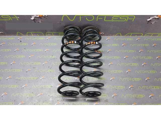 Б/у пружина задняя с подушкой 1K0511115BK, 1K0512297D для Volkswagen Touran Б/у пружина задняя с подушкой 1K0511115BK, 1K0512297D для Volkswagen Touran