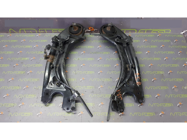 Б/у рычаг задний продольный нижний 552703RZ000, 552803Z000 для Hyundai i40