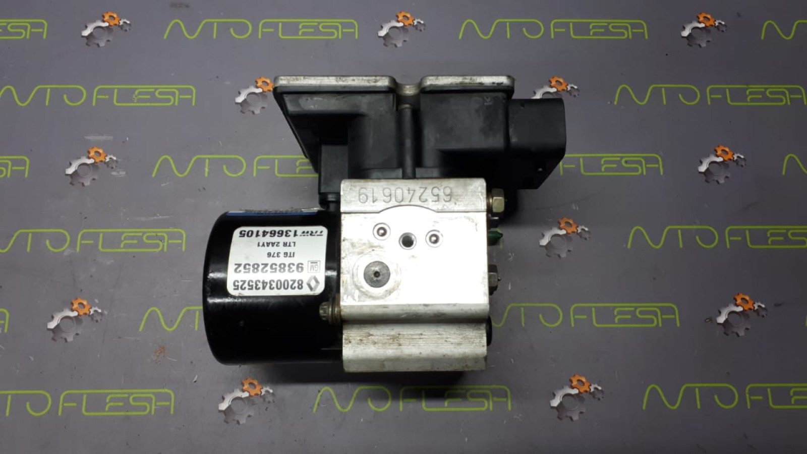 Б/у блок ABS 8200343525 для Nissan Primastar/ Opel Vivaro/ Renault Trafic II
