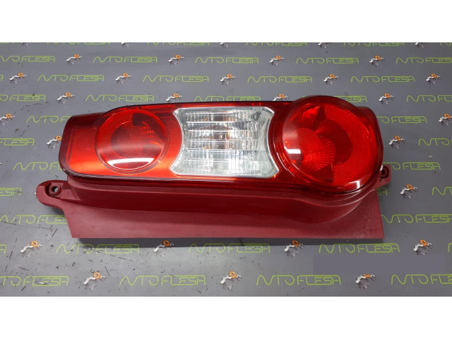 Б/у фонарь задний правый внешний/ под распашонки 9680607880 для Citroen Berlingo/ Peugeot Partner