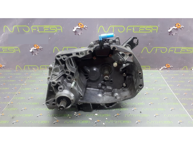 Б/у КПП/ коробка передач под датчик скорости JB1185, 1.4 для Nissan/ Renault