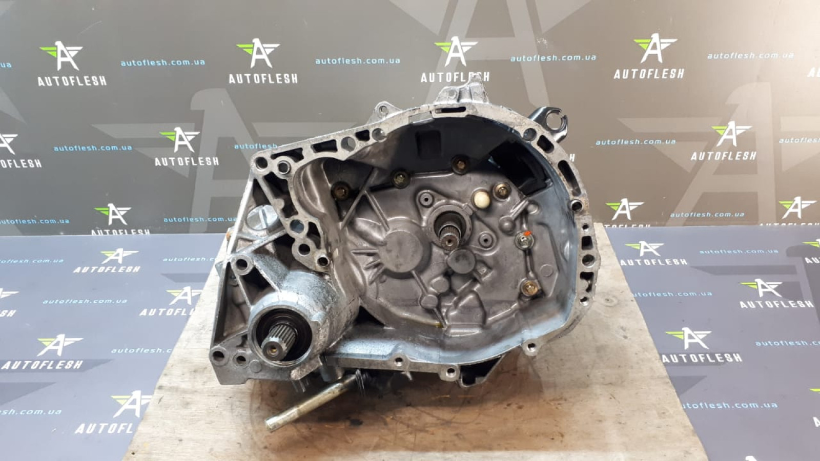 Б/у КПП/ коробка передач JB1966/ 7701700516, 1.4 8V для Renault Clio II/ Kangoo Б/у КПП/ коробка передач JB1966/ 7701700516, 1.4 8V для Renault Clio II/ Kangoo