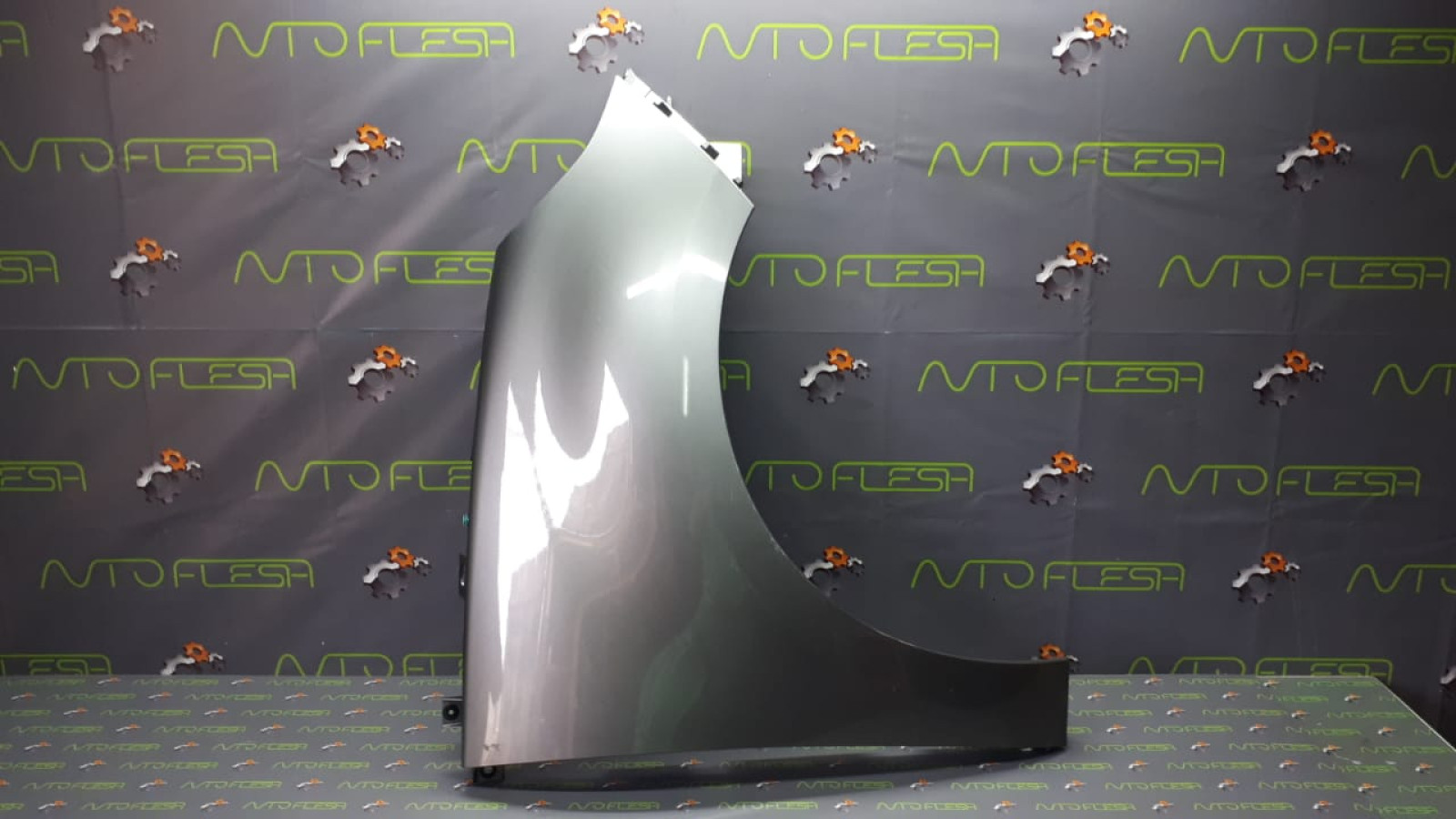 Б/у крыло переднее правое 631000010R для Renault Grand Scenic III/ Scenic III