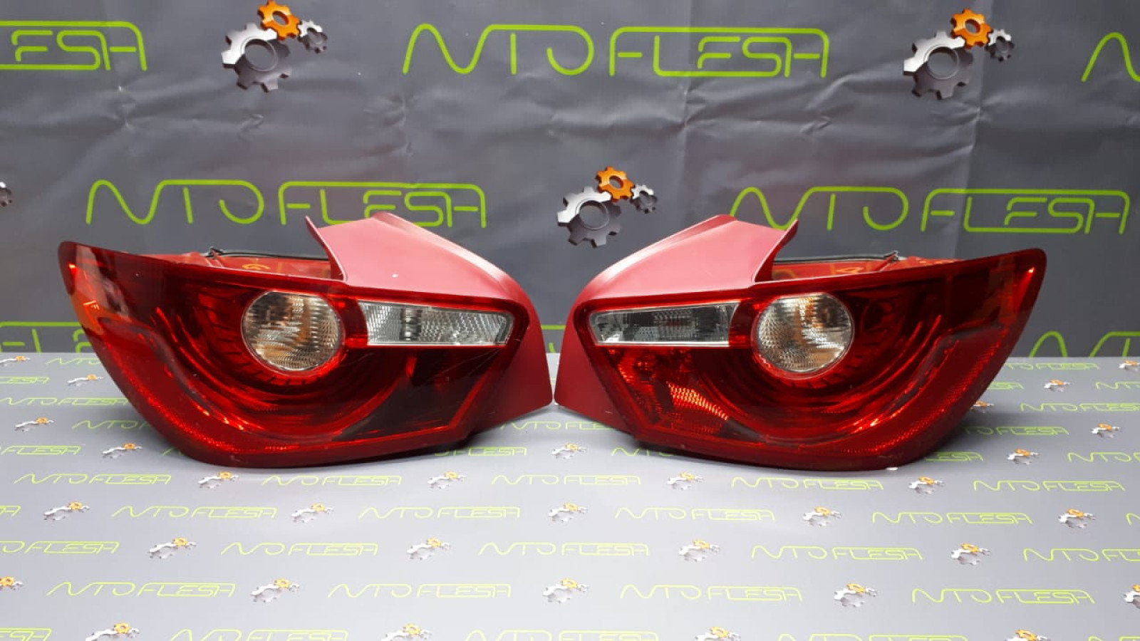Б/у фонарь задний 6J3945096F для Seat Ibiza IV