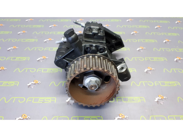 Б/у топливный насос ТНВД 5WS40153 1.5 dci для Nissan/ Renault Б/у топливный насос ТНВД 5WS40153 1.5 dci для Nissan/ Renault