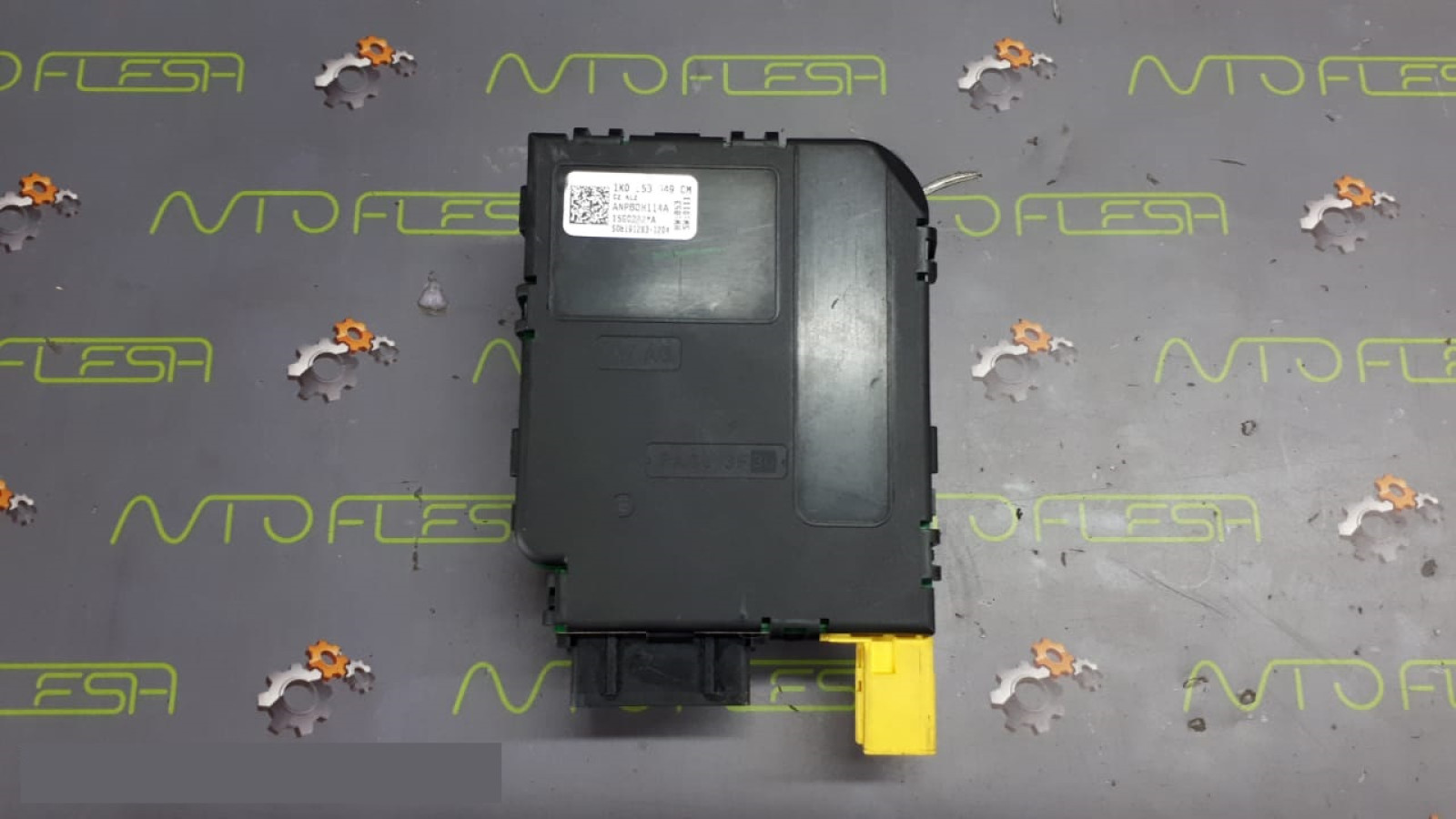 Б/у подрулевой блок управления 1K0953549BF, 1K0953549CM для Audi/ Seat/ Skoda/ Volkswagen