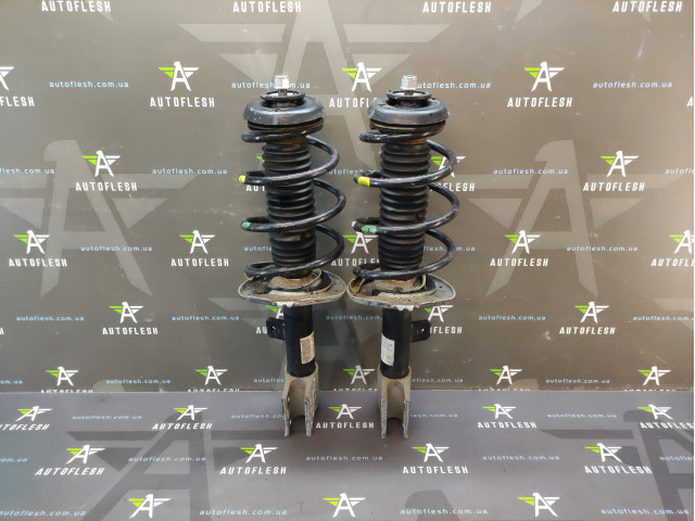 Б/в амортизатор передній 9684108680, 824904003913 для Citroen Berlingo/ Peugeot Partner