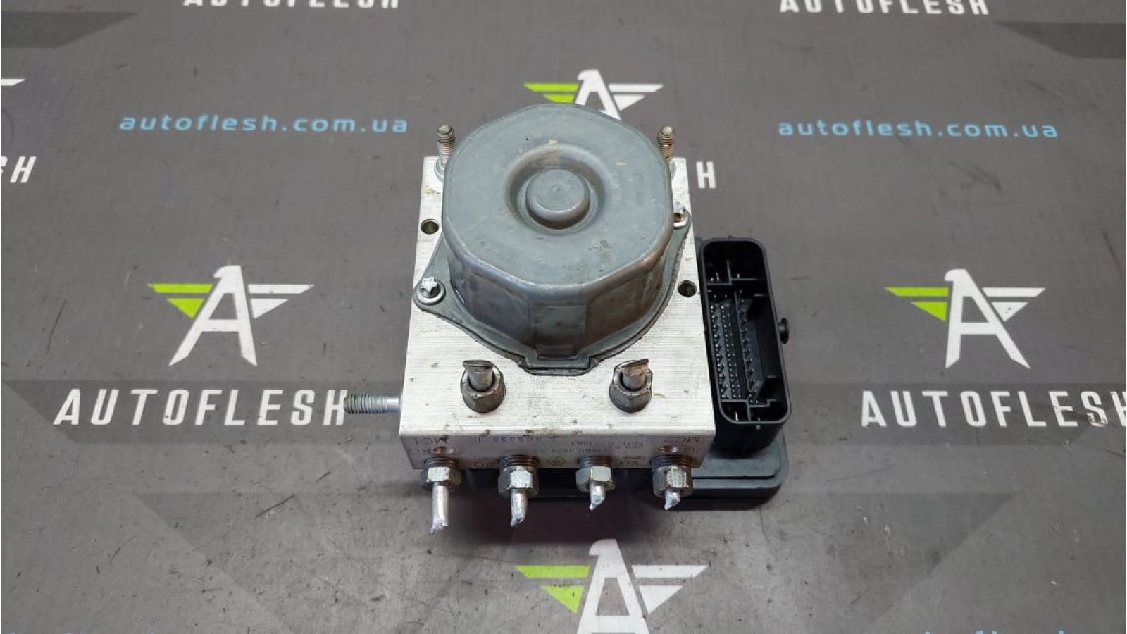 Б/у блок ABS 476603924R, 0265242095, 0265956035 для Renault Zoe