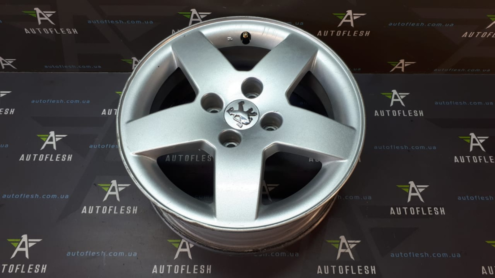 Б/у диск колесный R15, 6Jx15/ ET23, разболтовка 4x108 Monaco для Peugeot