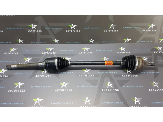 Б/у привод передний правый/ полуось A1643302401 для Mercedes M-Class