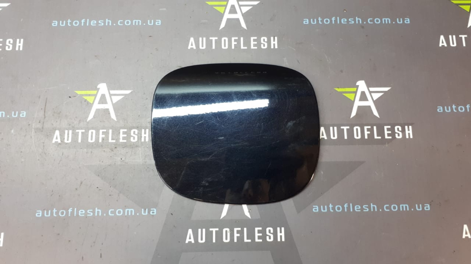 Б/у лючок бензобака 31217939 для Volvo S60 II/ V60