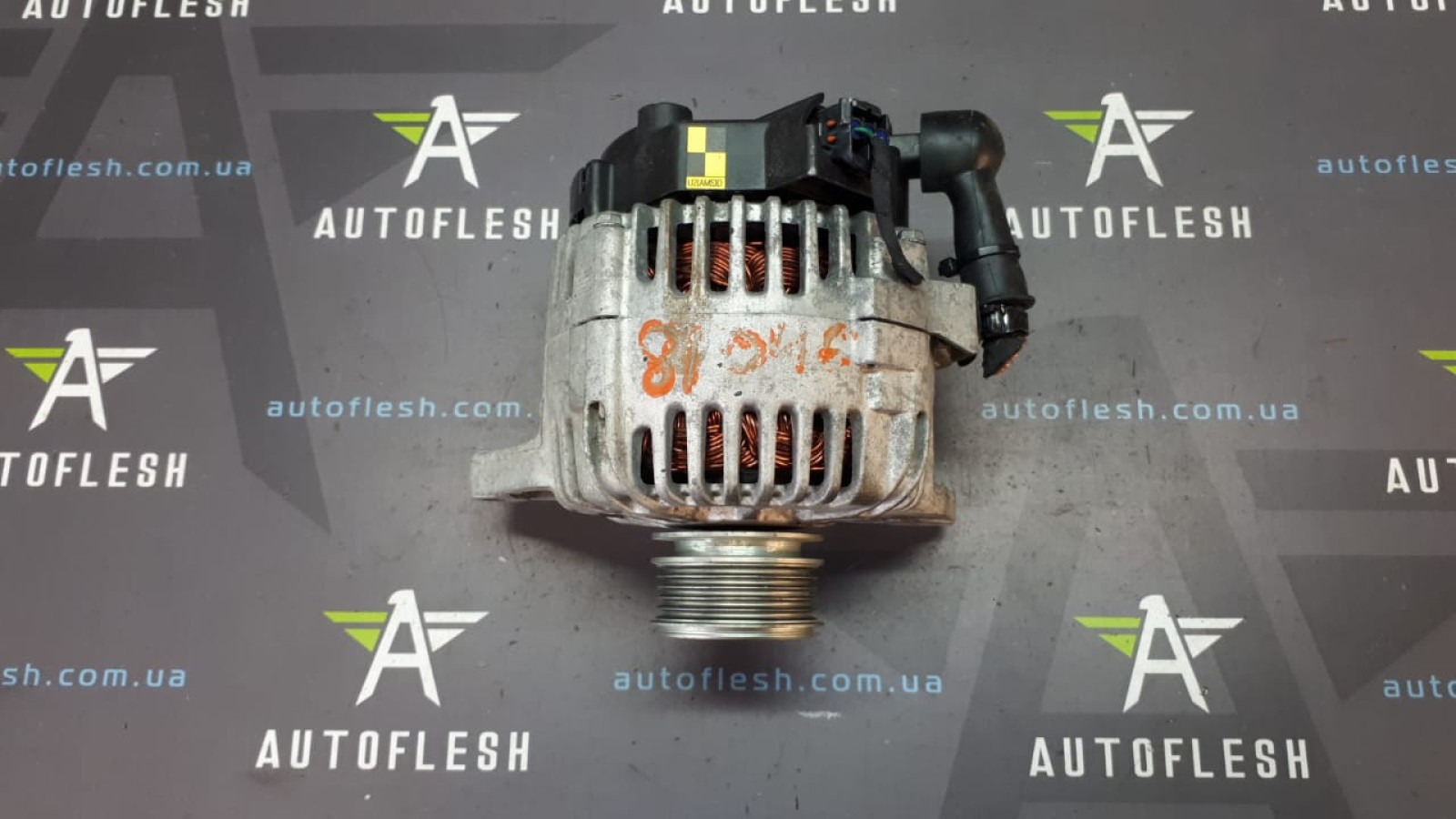 Б/у генератор 37300-2A401, 2616010, 12V/ 120A для Hyundai/ KIA