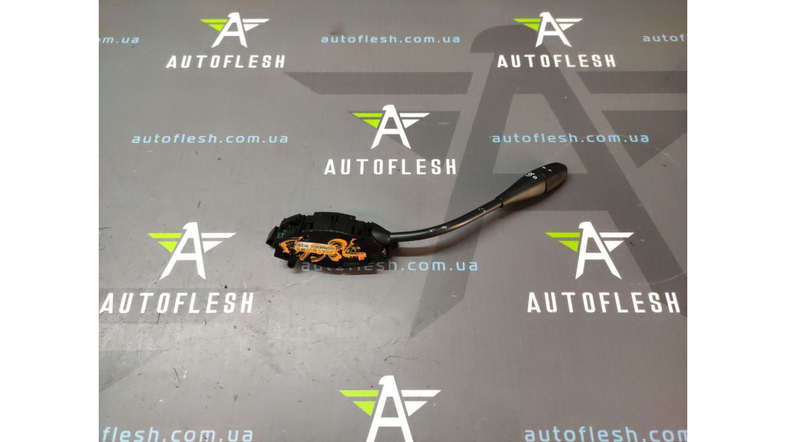 Б/у подрулевой переключатель A0085452624 для Mercedes C-Class/ CLK