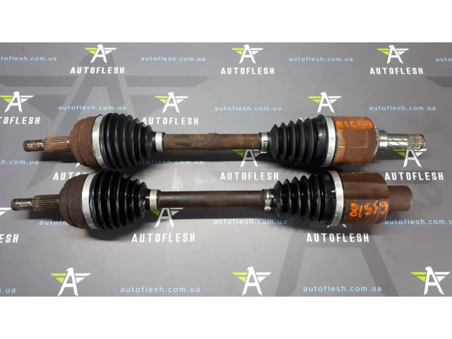 Б/у полуось передняя/ привод левый-правый 391017275R, 391009882R для Dacia Duster/ Renault Duster