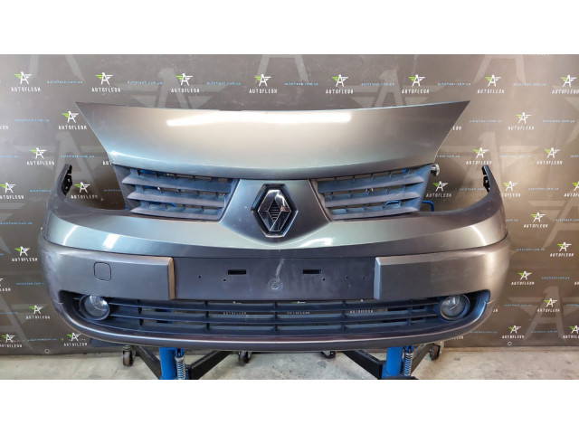 Б/у бампер передний в сборе для Renault Scenic II