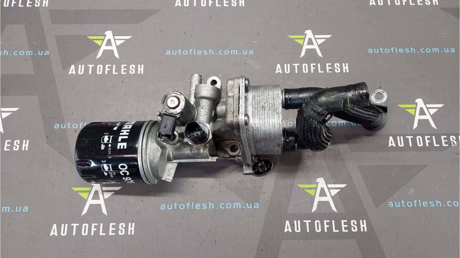 Б/у корпус масляного фильтра/ теплообменник 9807594380, 2.0 BlueHDi для Citroen/ Ford/ Peugeot