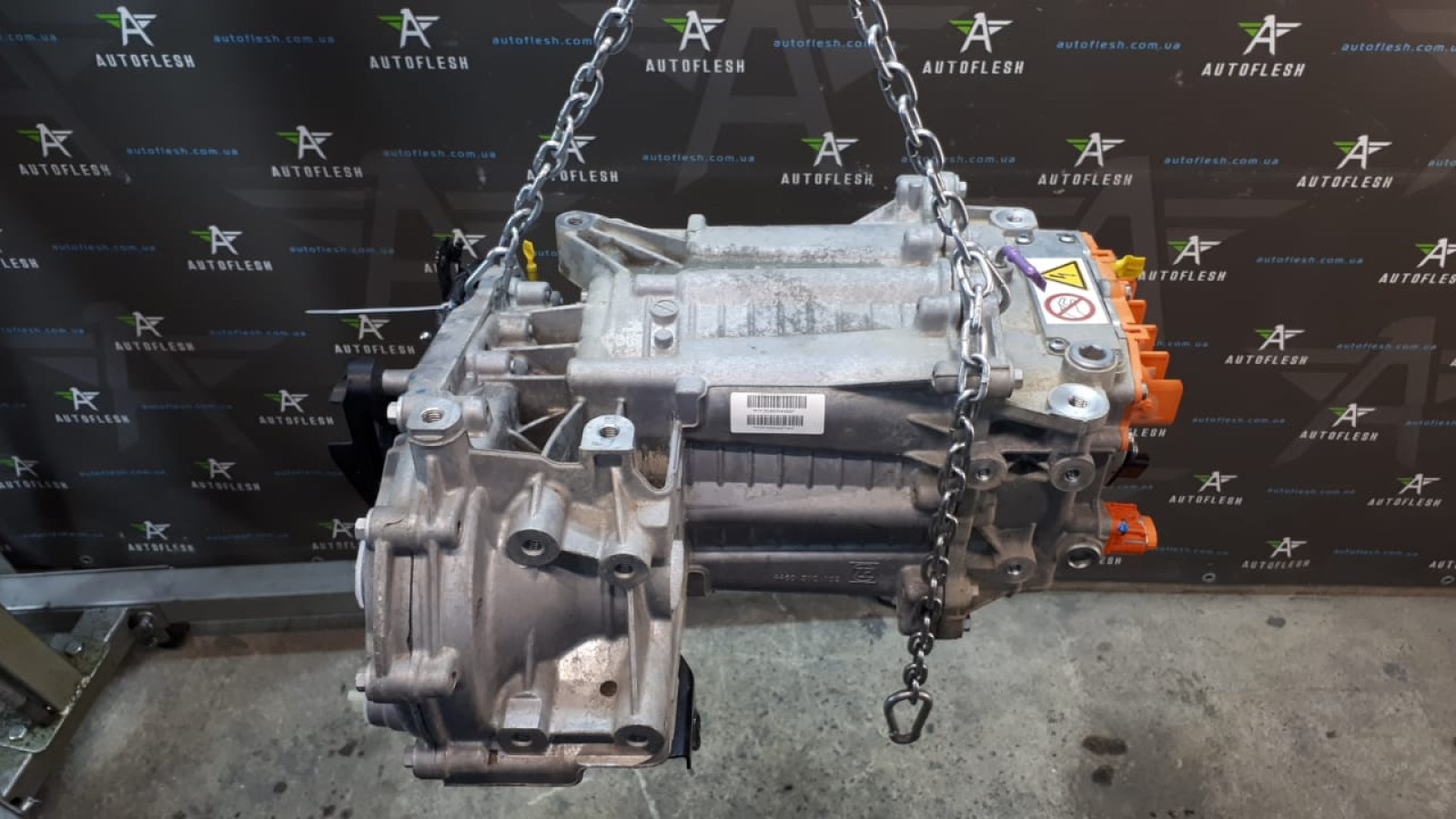 Б/у двигатель/ электромотор ''5AM450'', 290127953R, 296059136R для Renault Zoe Б/у двигатель/ электромотор ''5AM450'', 290127953R, 296059136R для Renault Zoe