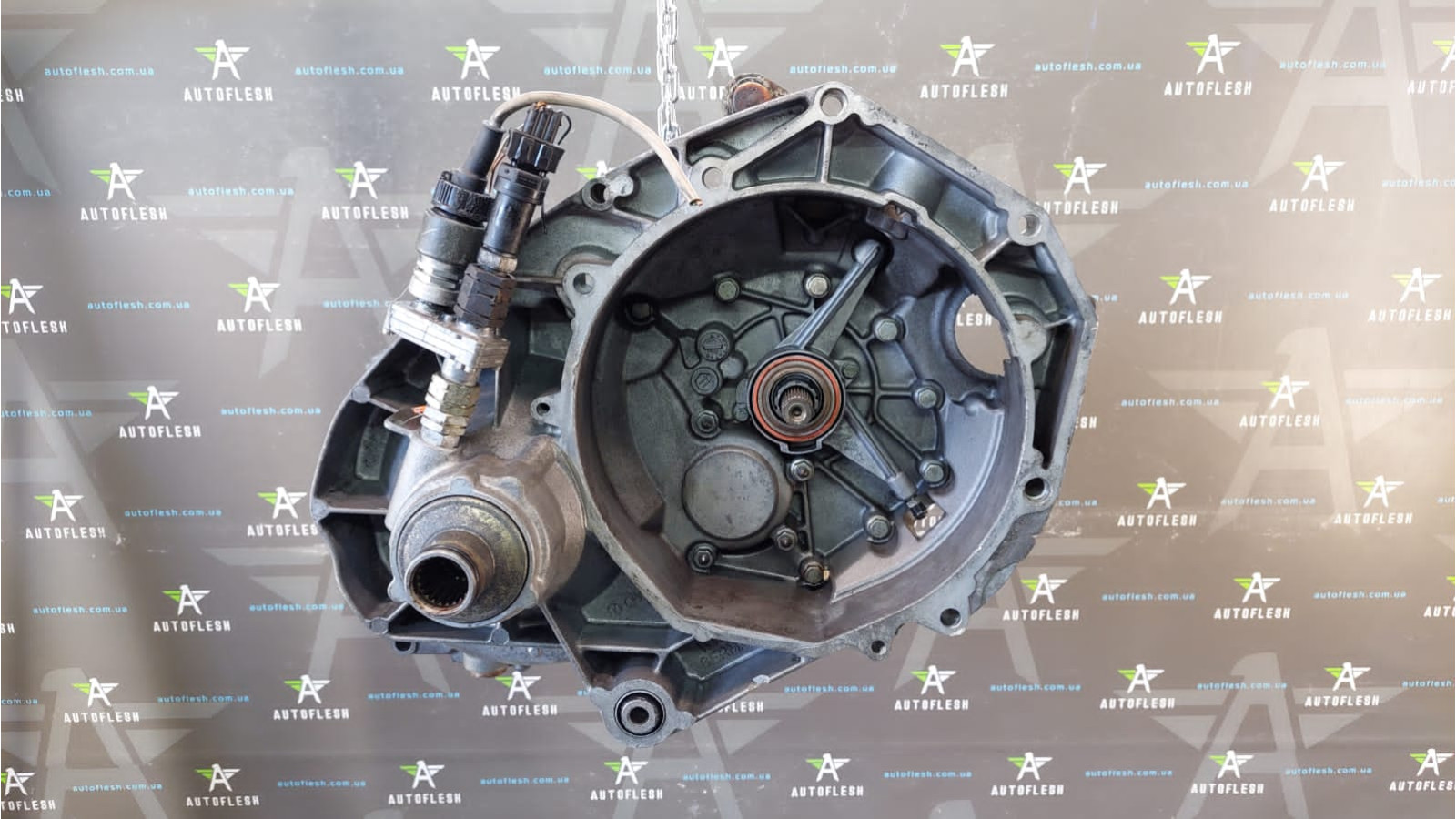 Б/у КПП/ коробка передач AFK/ 02G300045X, 2.5 TDI для Volkswagen Transporter T4 Б/у КПП/ коробка передач AFK/ 02G300045X, 2.5 TDI для Volkswagen Transporter T4