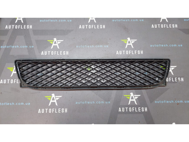 Б/у решетка бампера A4518880023 для Smart ForTwo
