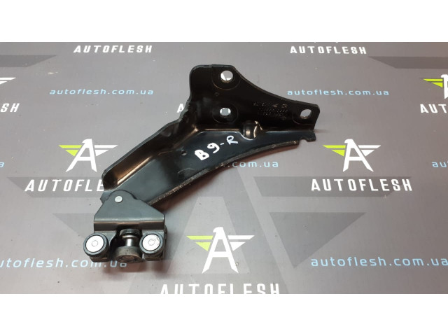 Б/у ролик боковой сдвижной двери правой нижний 9033Z0, 9680486680 для Citroen Berlingo/ Peugeot Partner