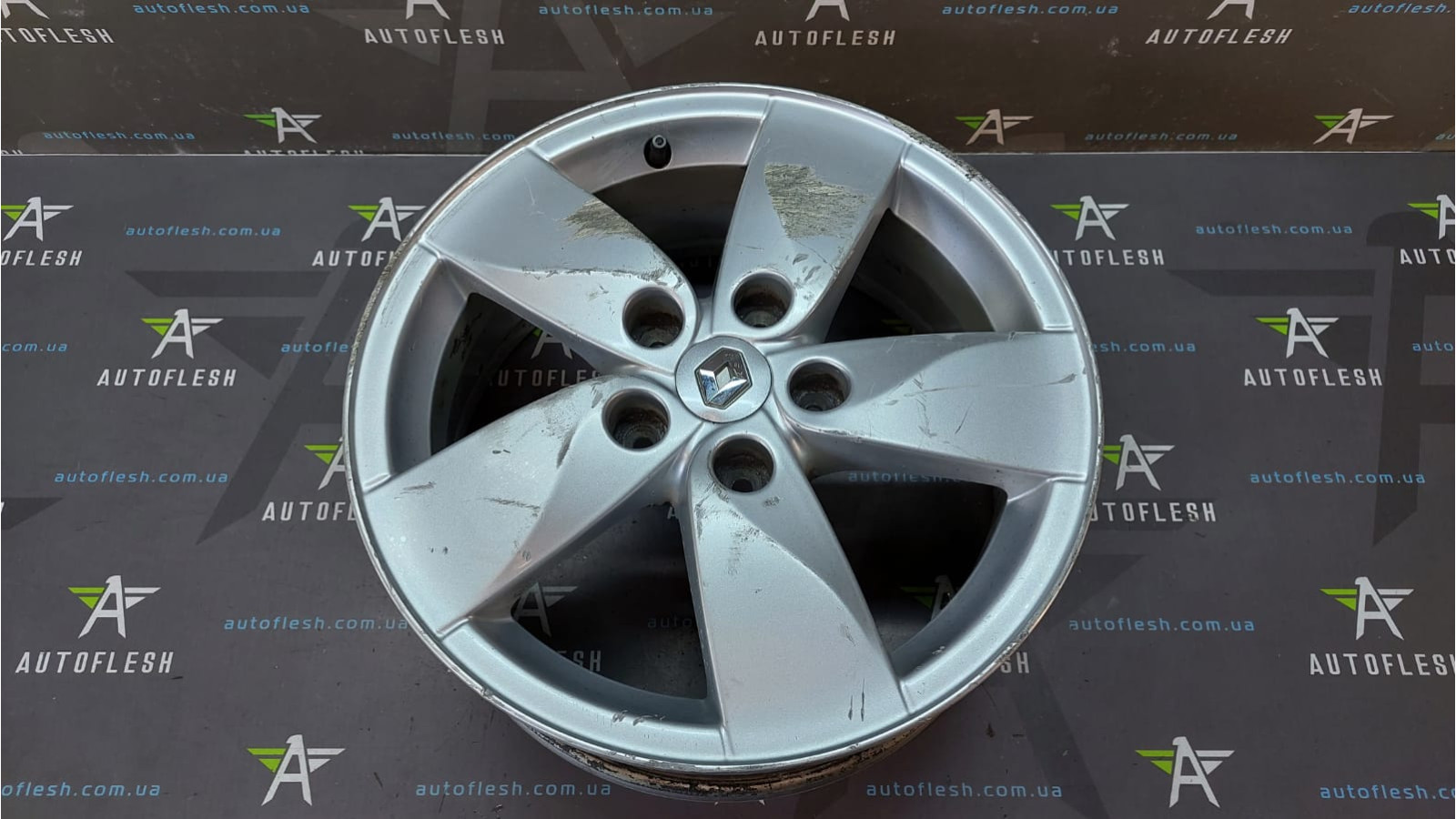 Б/у диски R16, 403000064R, 403000069R, 6.5Jx16CH/ ET47, разболтовка 5x114.3 Proteus для Renault