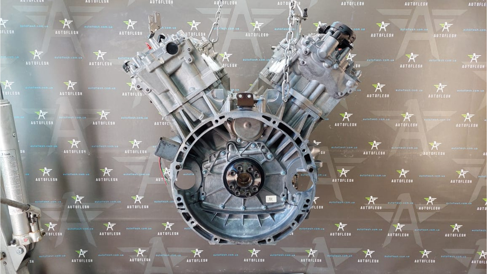 Б/у двигатель OM642.982, 3.0 CDI/ CRD V6 для Chrysler/ Jeep/ Mercedes