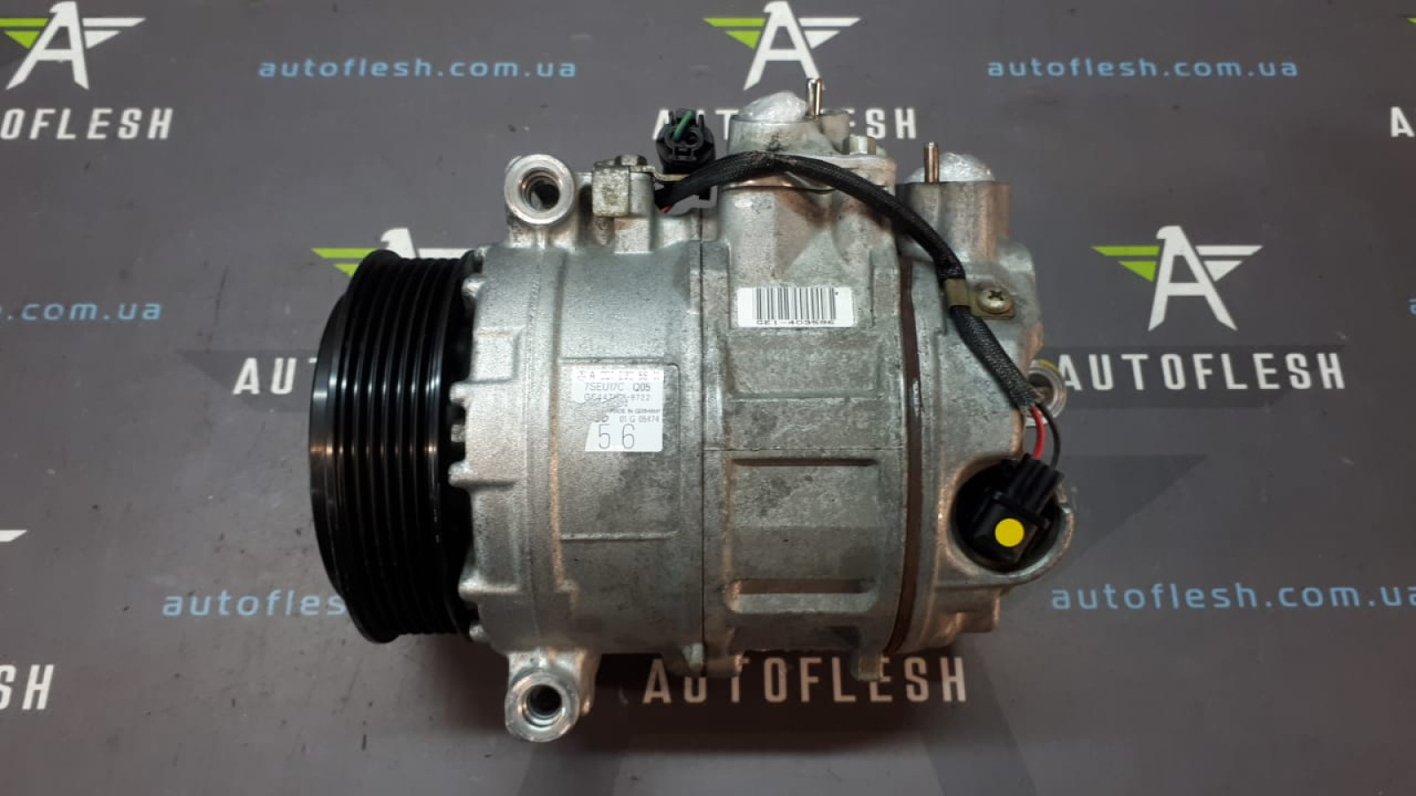 Б/у компрессор кондиционера A0012305611 для Mercedes