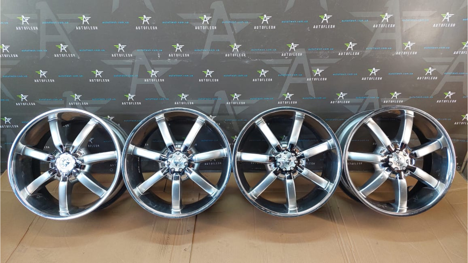 Б/у диски/ колеса R20, 9Jx20/ ET37, 5x114.3 MB Italia для Honda/ Lexus/ Mazda/ Mitsubishi/ Nissan/ Toyota