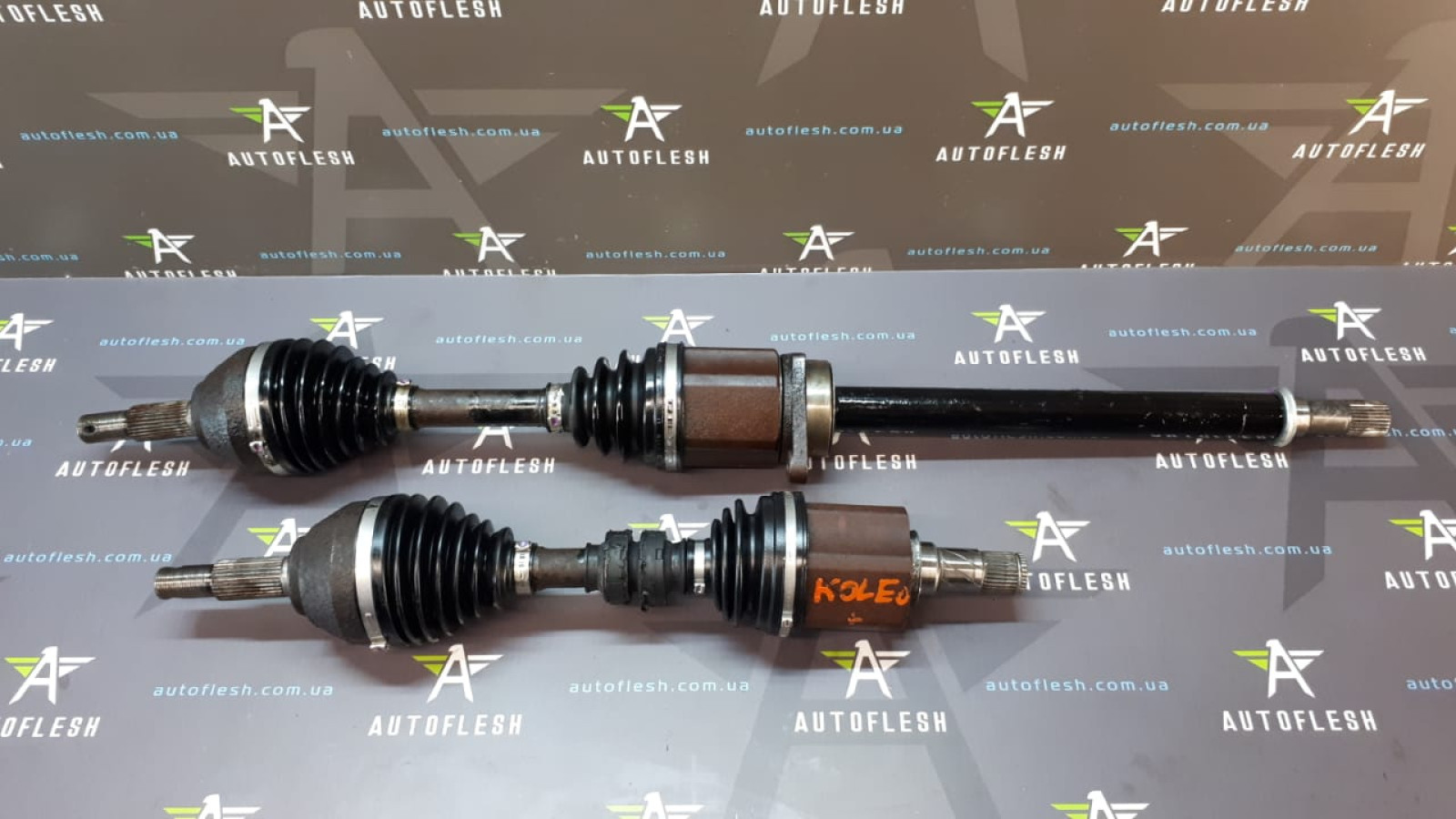 Б/у привод передний правый/ полуось МКПП 39100JY04B для Nissan Qashqai +2, X-Trail/ Renault Koleos I