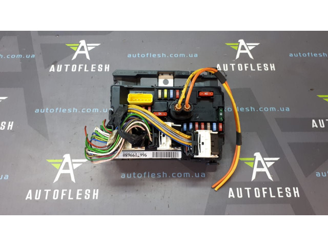Б/у блок предохранителей BSM 9667199680 для Citroen/ Peugeot