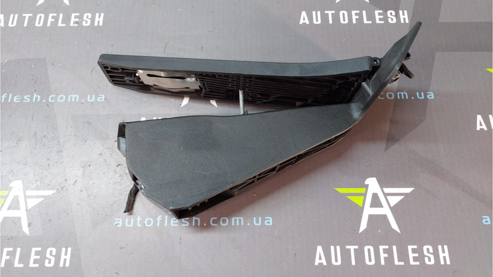 Б/у модуль акселератора АКПП/ педаль газа 35426859999, 35426860784 для BMW Б/у модуль акселератора АКПП/ педаль газа 35426859999, 35426860784 для BMW