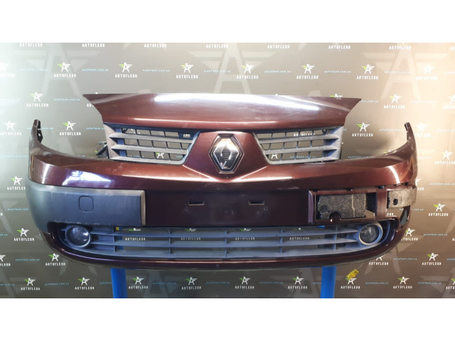 Б/у бампер передний в сборе для Renault Scenic II