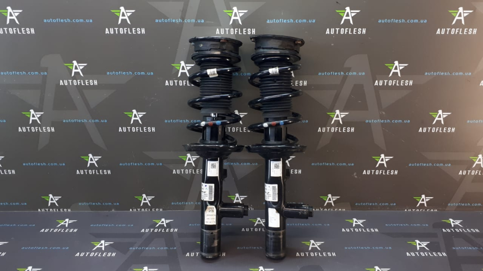 Б/у опора амортизатора передняя 5Q0412331D для Audi/ Seat/ Skoda/ Volkswagen