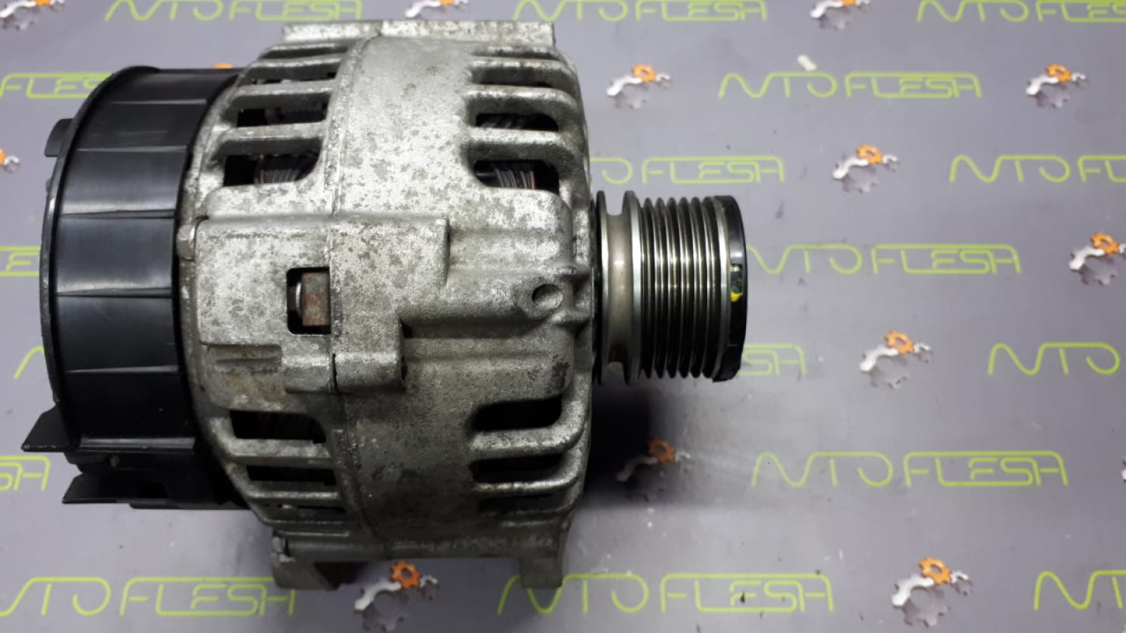 Б/у генератор 8200537415 1.5 dCi для Dacia/ Nissan/ Renault