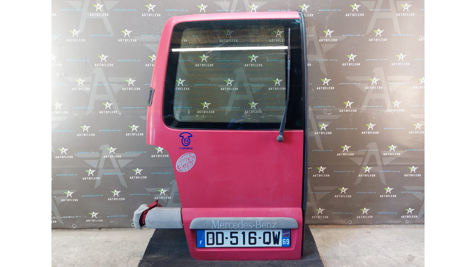Б/у дверь задняя левая/ дверь распашная в сборе A6387401605 для Mercedes Vito
