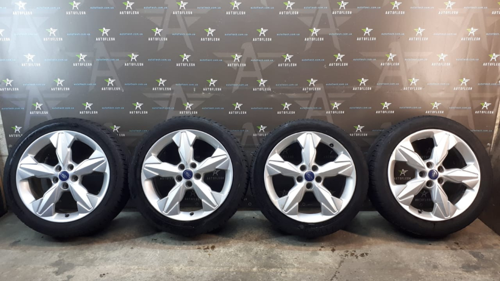 Б/у диски R18, 8Jx18/ ET55, разболтовка 5x108/ ЦО: 63.3 MYSTIC для Ford/ Jaguar Б/у диски R18, 8Jx18/ ET55, разболтовка 5x108/ ЦО: 63.3 MYSTIC для Ford/ Jaguar