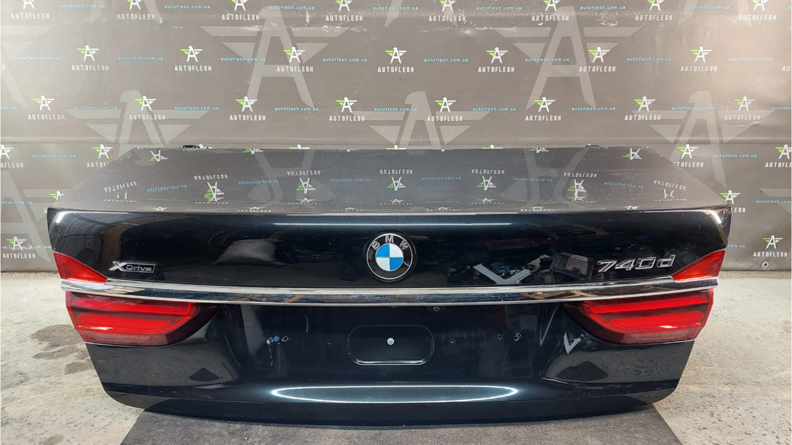Б/у крышка багажника в сборе/ ляда 41007426547 для BMW 7