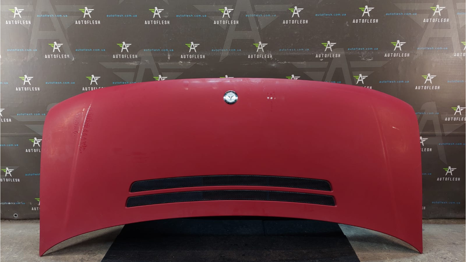 Б/у капот A6387500002 для Mercedes Vito/ V-Class
