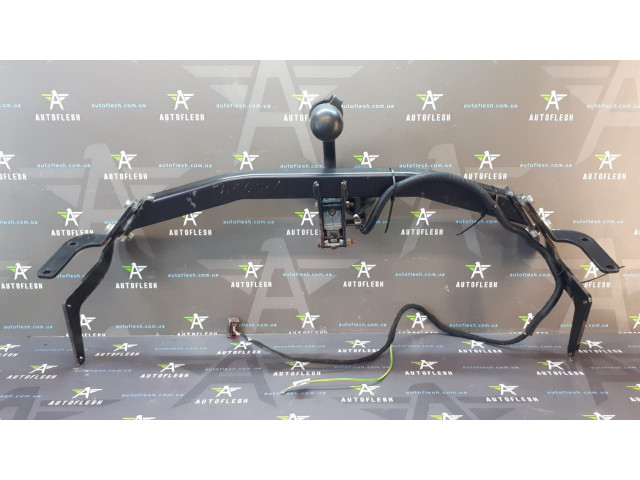 Б/у фаркоп/ прицепное устройство 1606526380, 9010123680 для Citroen C4 Picasso II