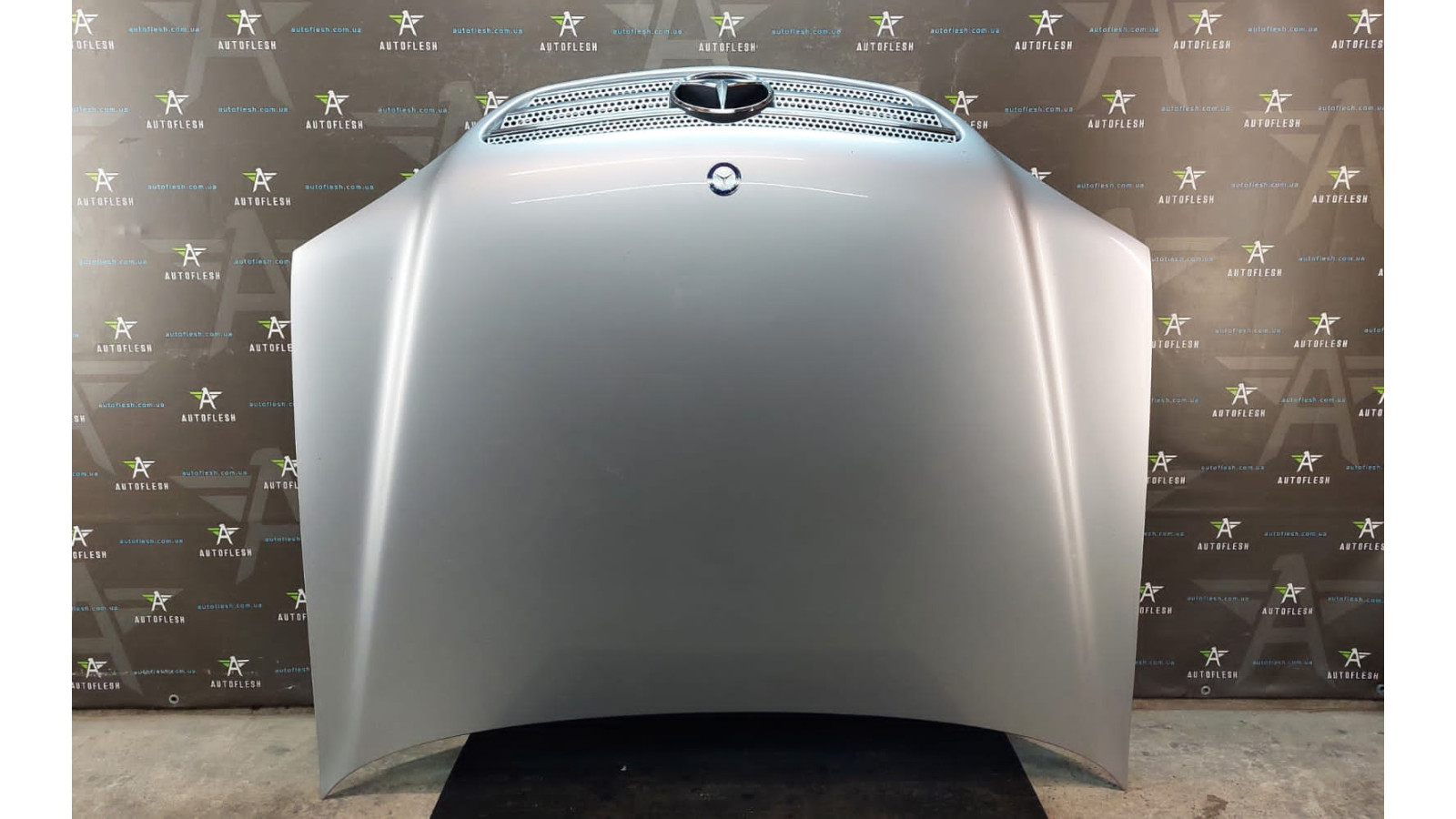 Б/у капот в сборе A1638800157, A1638800185 для Mercedes M-Class
