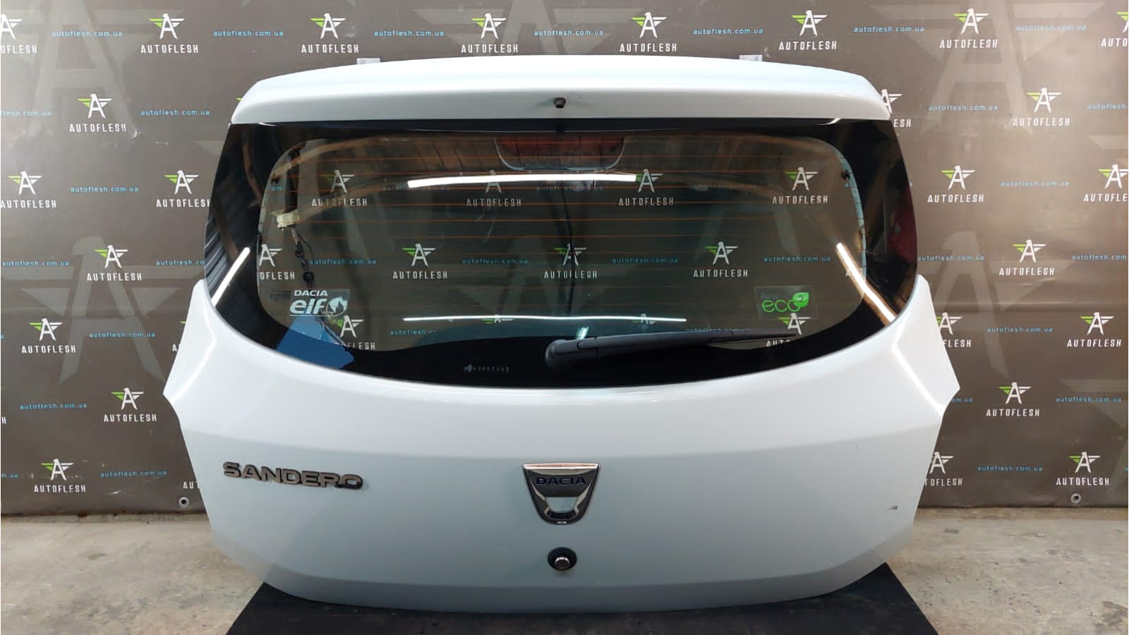 Б/у крышка багажника в сборе/ ляда 901004556R для Dacia Sandero II