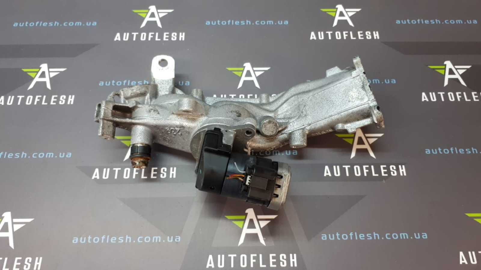 Б/у клапан EGR/ охладитель EGR A64614060, A6461401208 для Mercedes