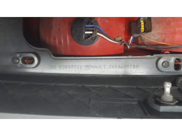Б/у фонарь задний правый 265A60118R для Nissan Primastar/ Opel Vivaro/ Renault Trafic II Б/у фонарь задний правый 265A60118R для Nissan Primastar/ Opel Vivaro/ Renault Trafic II