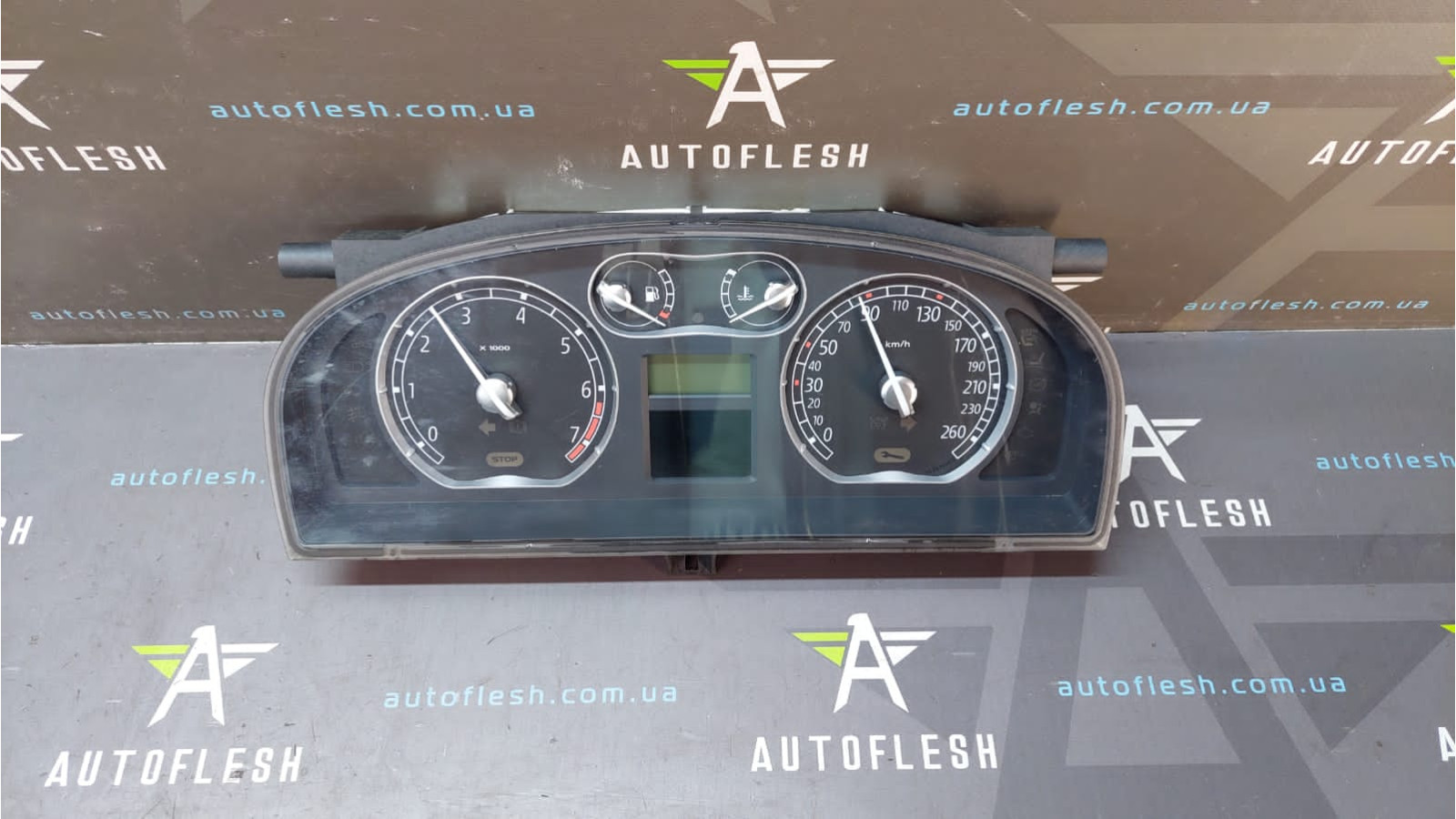 Б/у панель приборов/ спидометр 8200291332 для Renault Laguna II