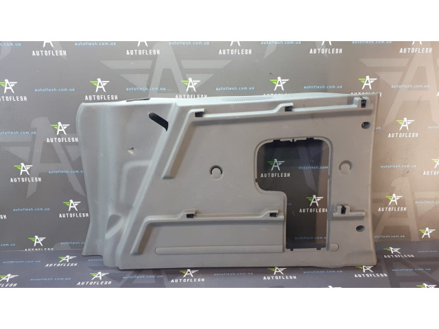 Б/у обшивка багажника боковая правая нижняя 8200828576 для Renault Kangoo II Б/у обшивка багажника боковая правая нижняя 8200828576 для Renault Kangoo II