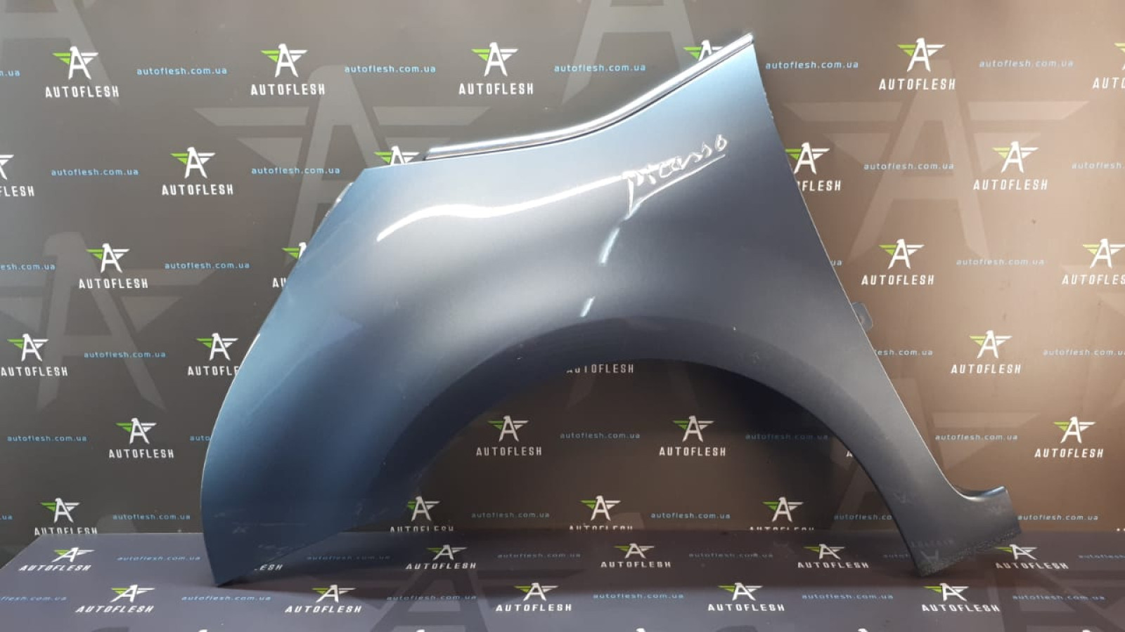 Б/у крыло переднее левое 9652990880 для Citroen C4 Grand Picasso Б/у крыло переднее левое 9652990880 для Citroen C4 Grand Picasso